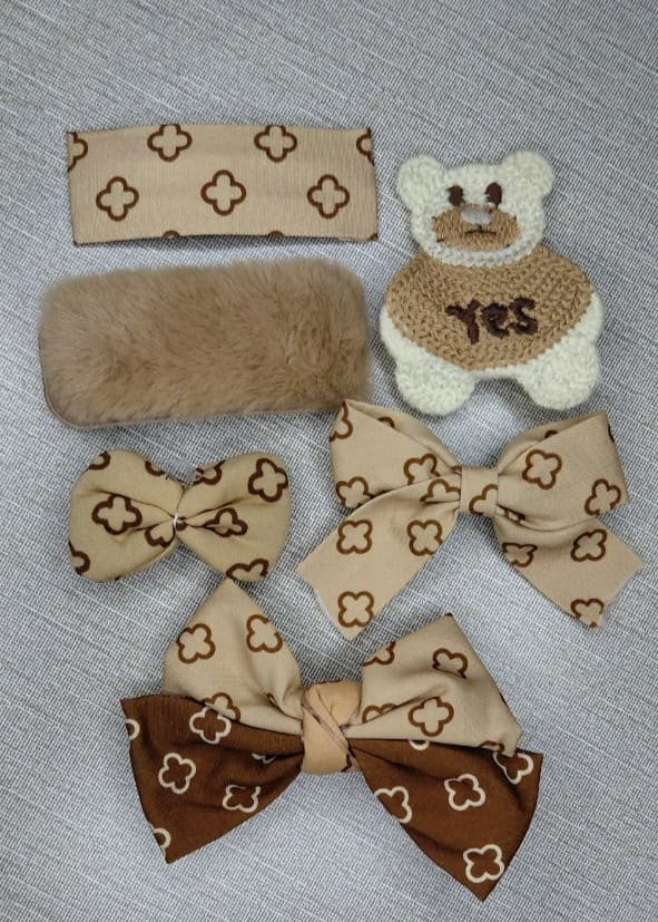 Cozy Teddy & Bow Hair Accessory Set
